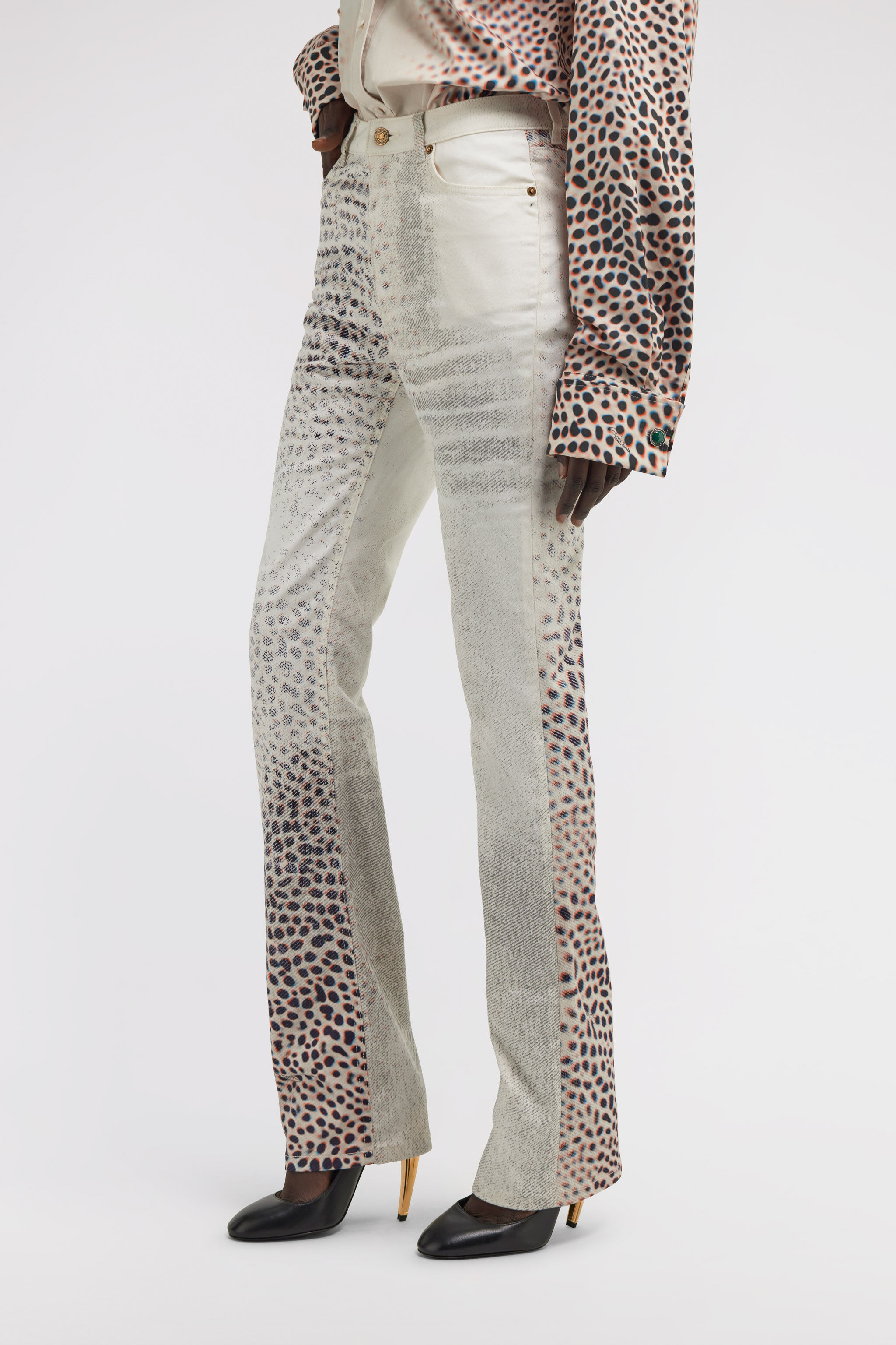 RC Shark Print Jeans Ivory TKJ218-DAN10