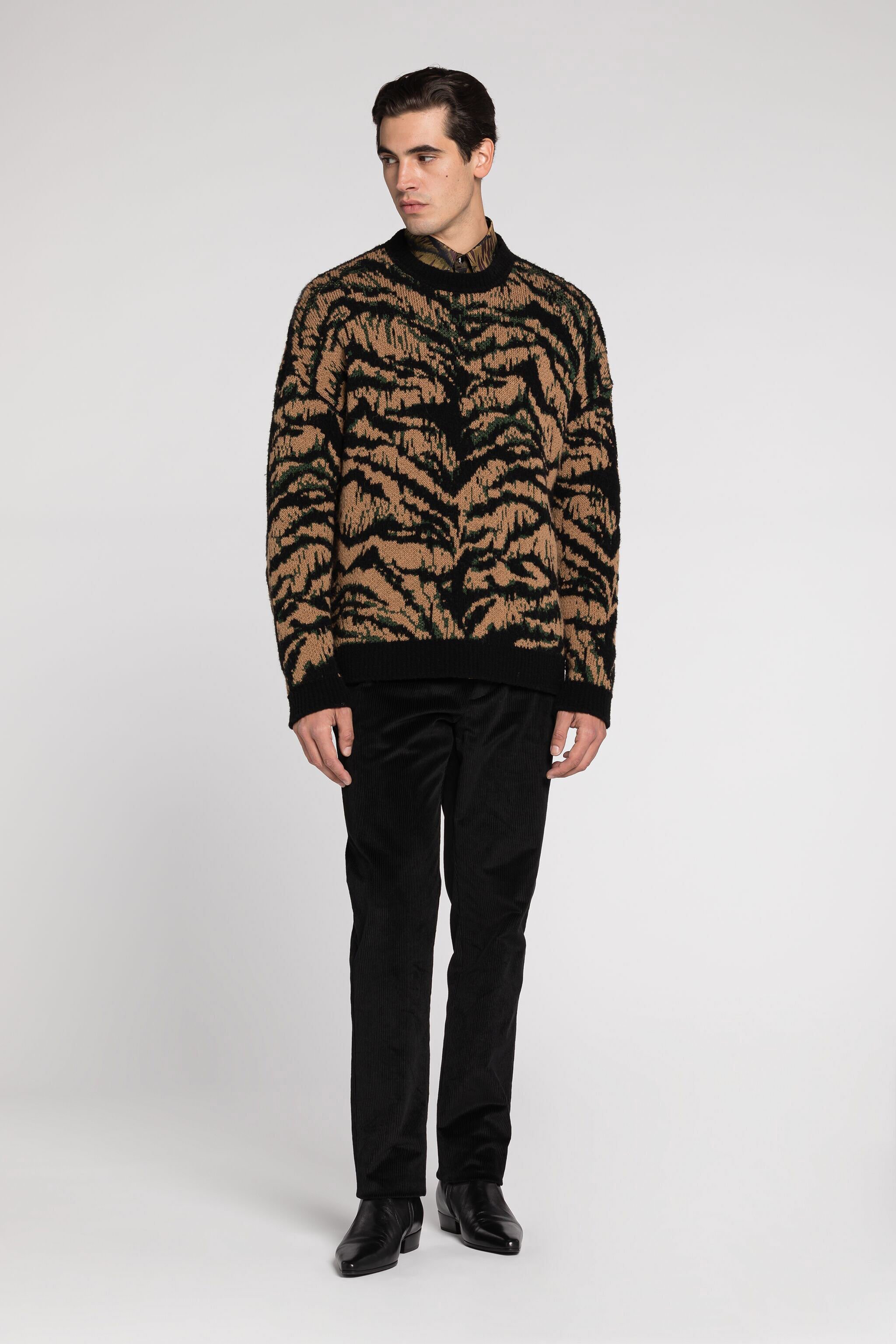 RC Maglione jacquard con motivo Freedom Marrone RRM619-MA006