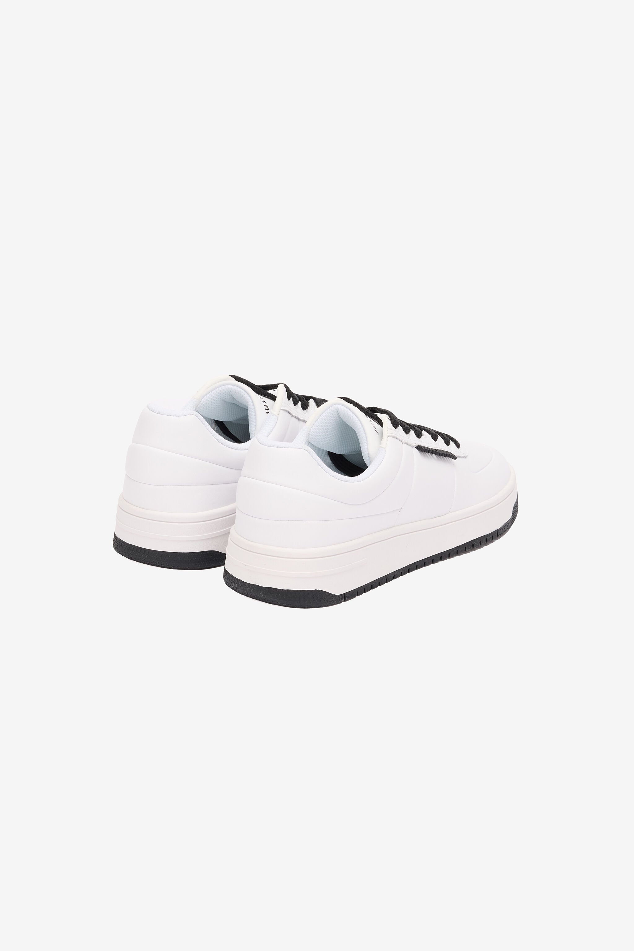 JC Sneakers À Logo Blanc TFS033-TF266