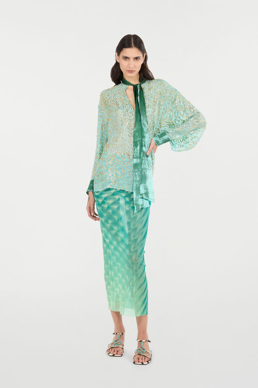 RC Silk Blend Blouse with Shimmering Pattern RC Silk Blend Blouse with Shimmering Pattern CELESTE/ORO VKT712-FC004