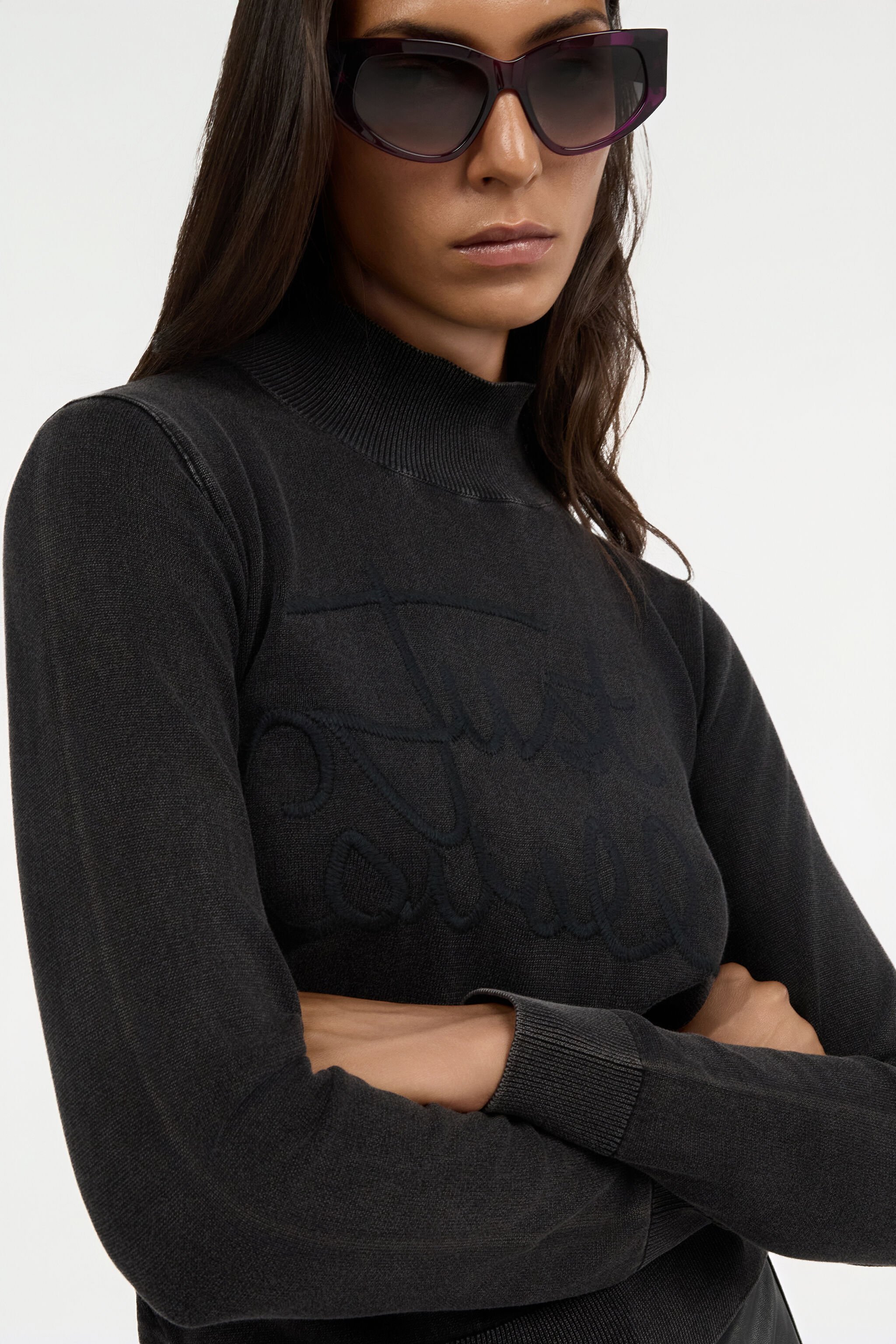 JC Black Turtleneck Sweater With Embossed Logo BLACK VFM036-VF292