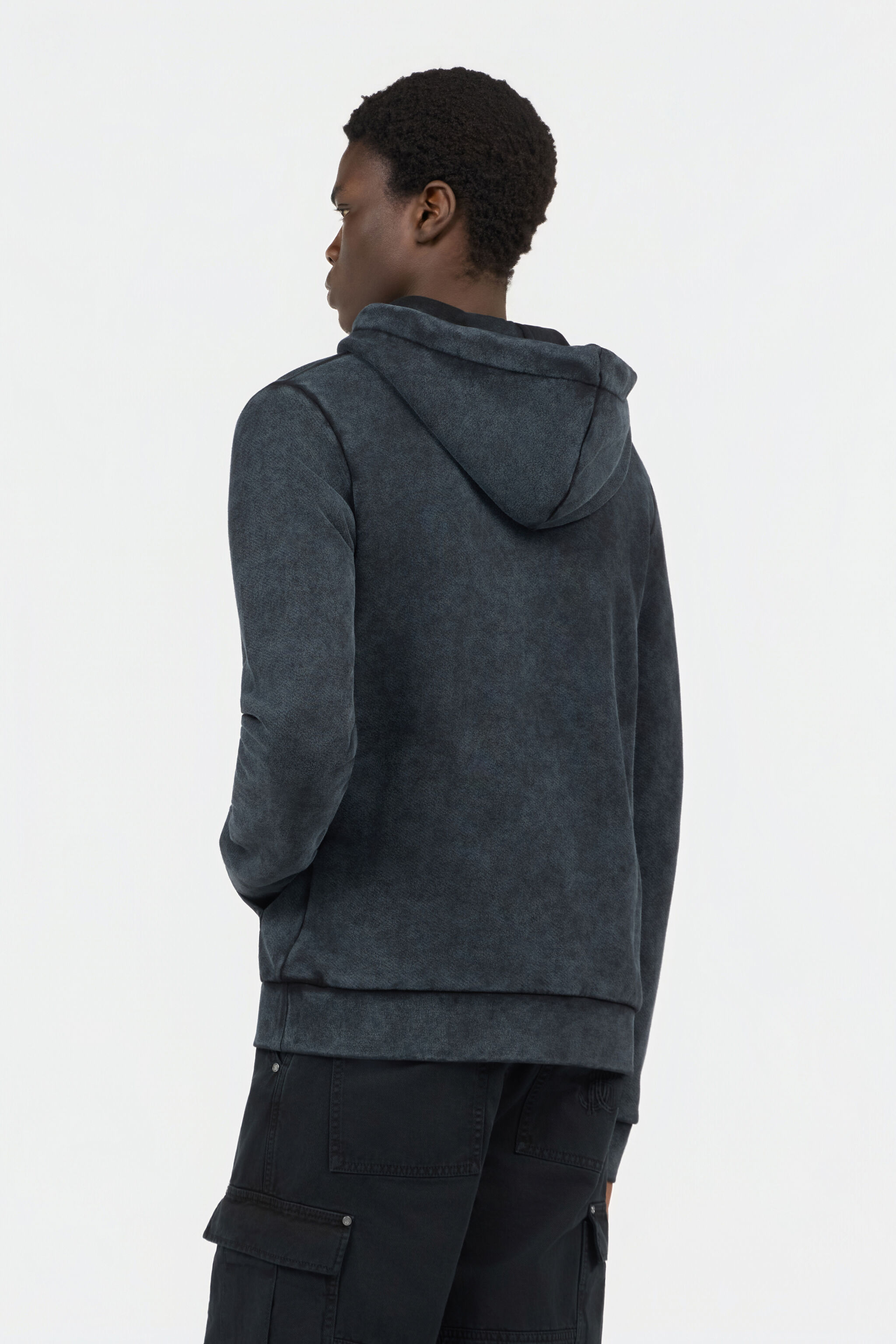 RC Schwarzes Sweatshirt mit Aufgedruckten Rosen BLACK SOT66B-CF008