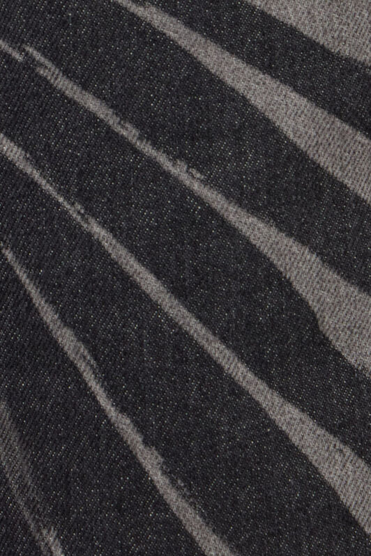 RC Ray Of Gold Print Bermuda Shorts GREY BLACK VRJ261-VTS01