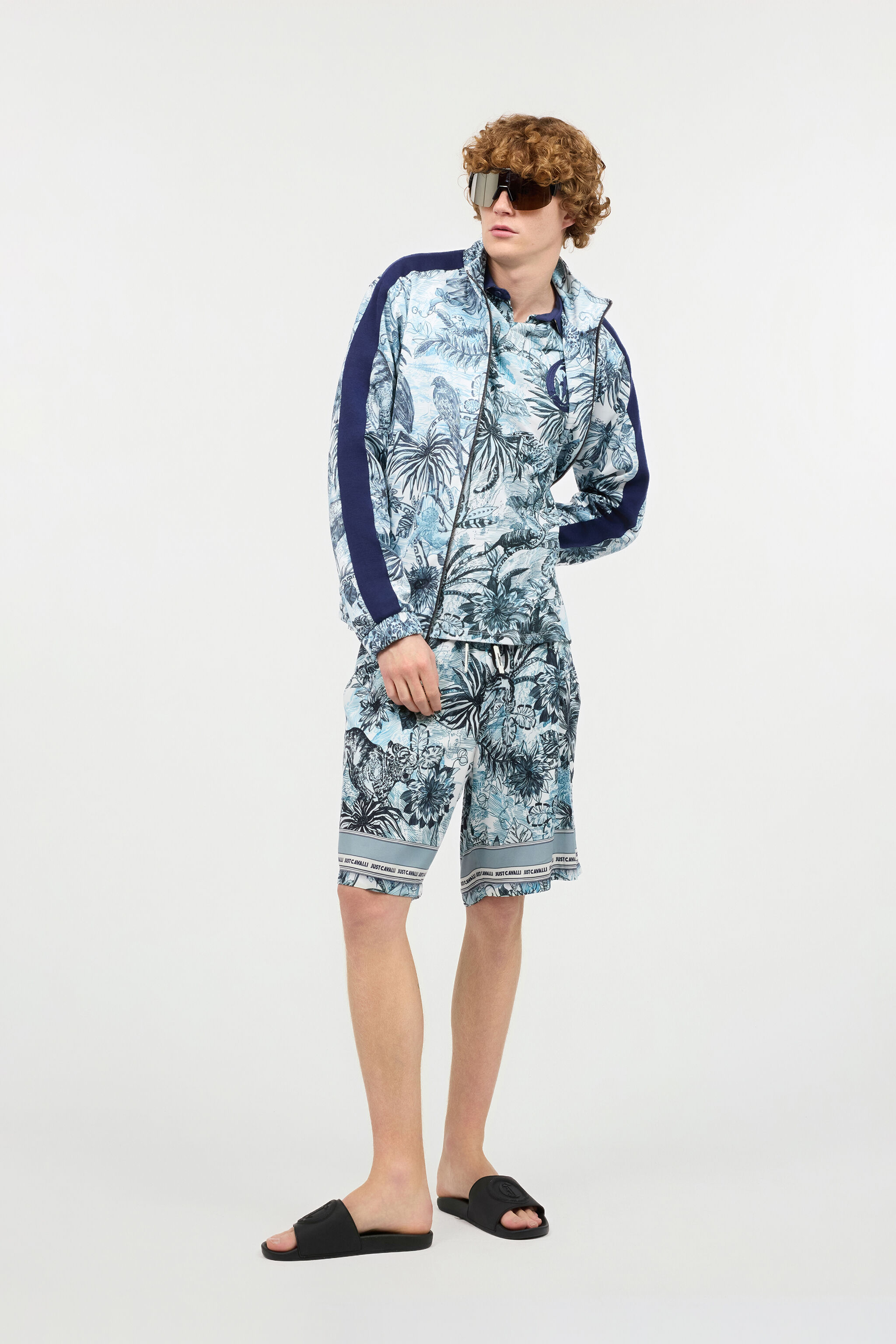 JC Sweatshirt With Jungle Print Light blue UFT071-UF091