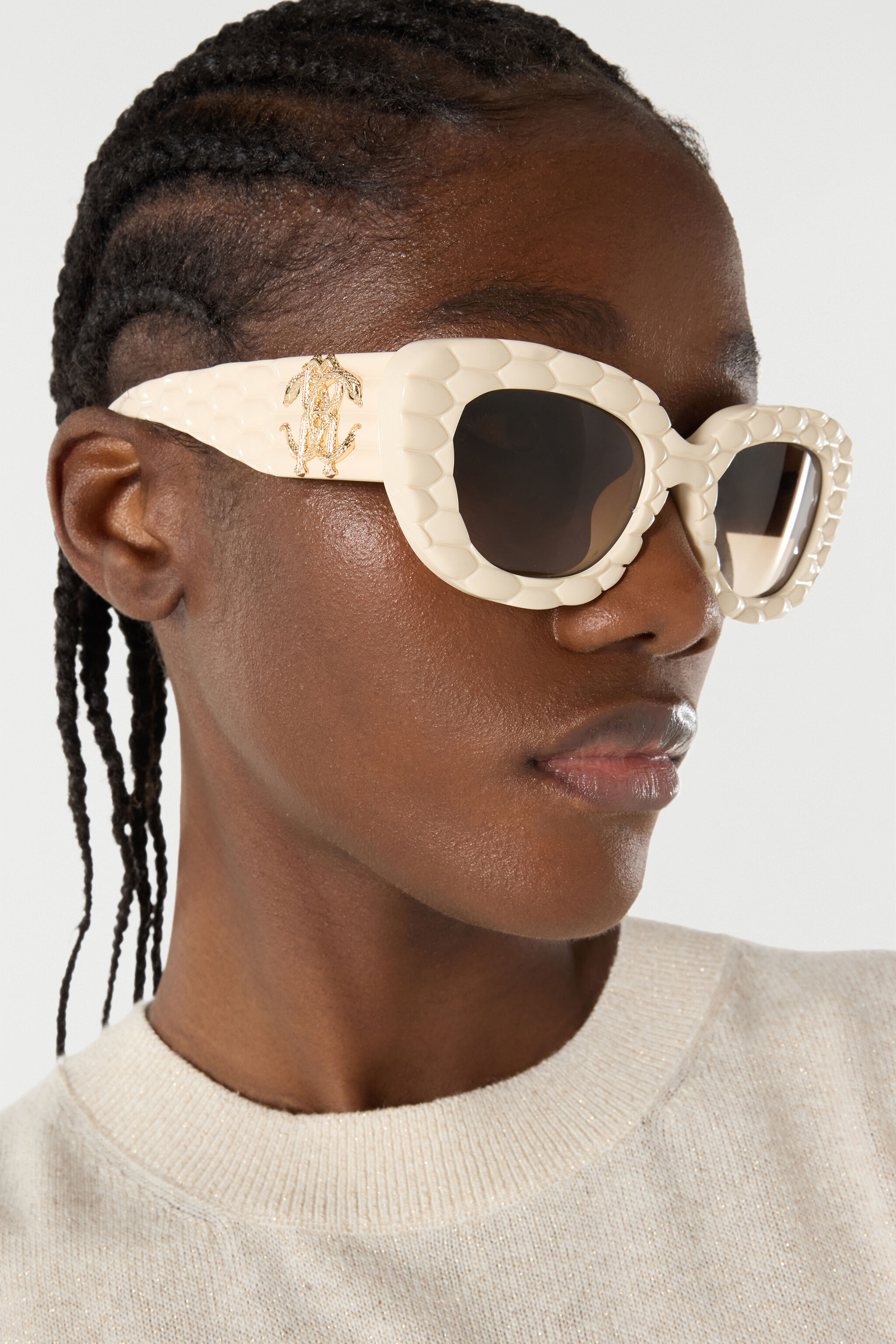 RC Sonnenbrille mit breiter, auffälliger Cat-Eye-Vorderseite SHINY FULL CREAM UALD01-ID196