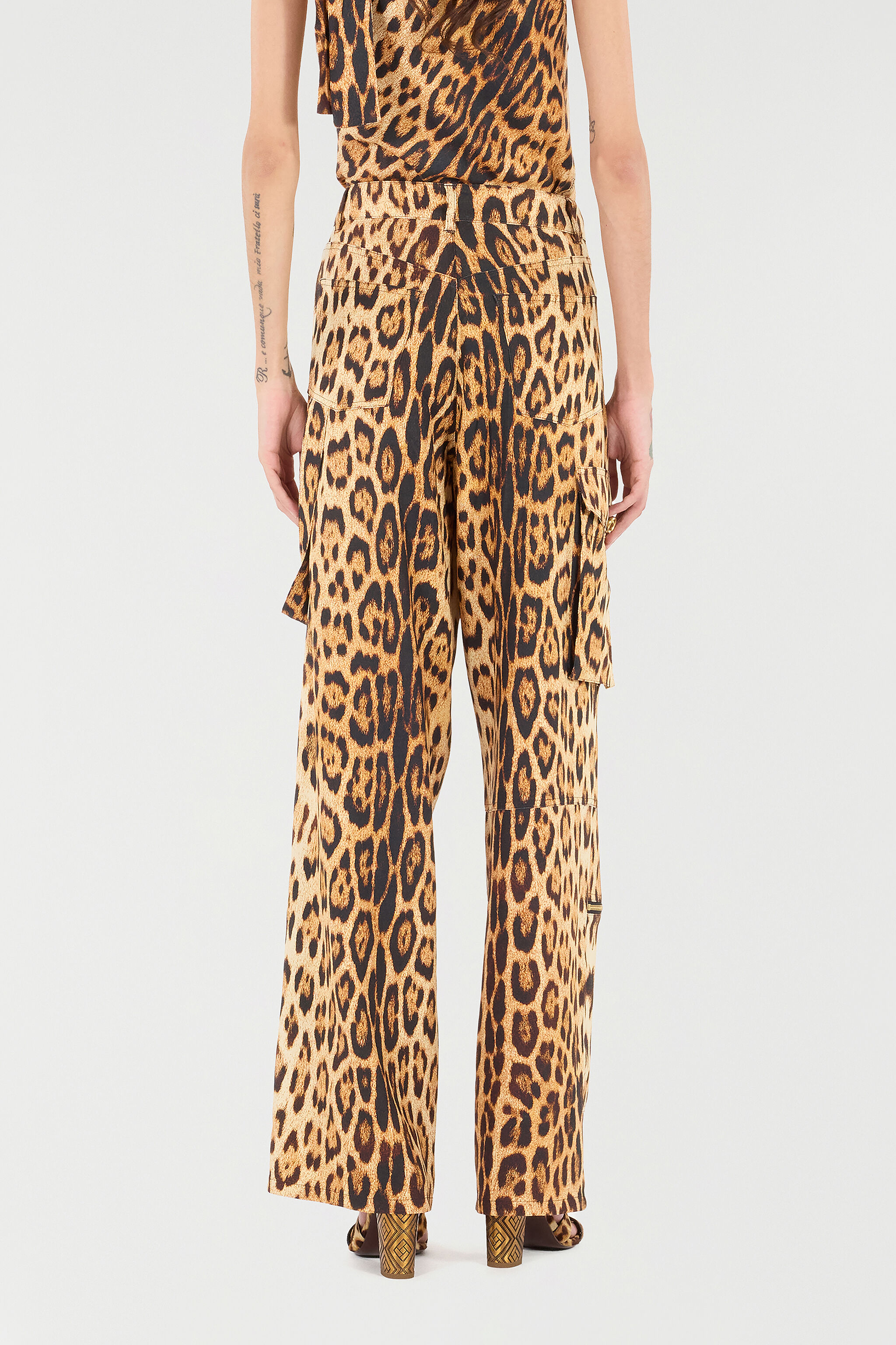 RC Pants with Jaguar Skin Print Braun VKT202-ORP73
