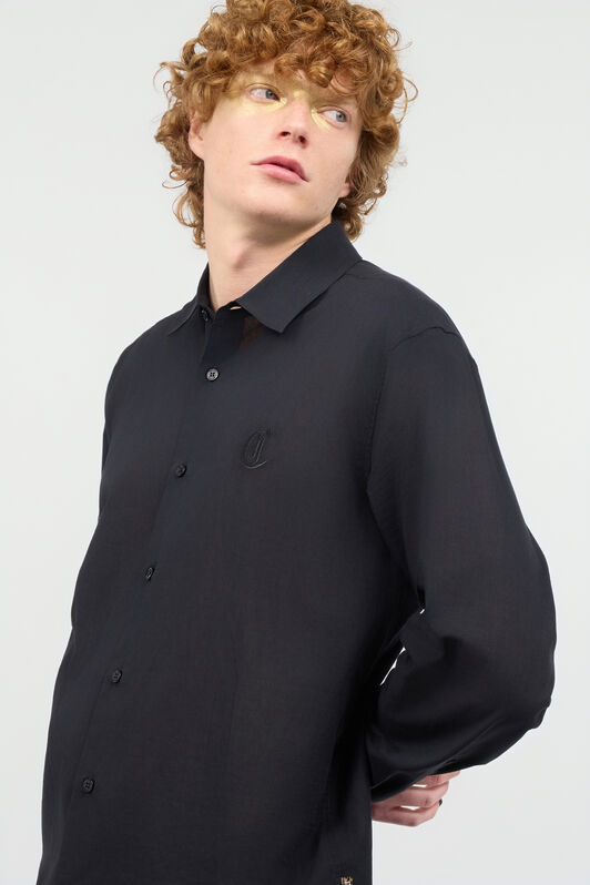JC Camisa Con Bordado JC Negro UFM010-UF105