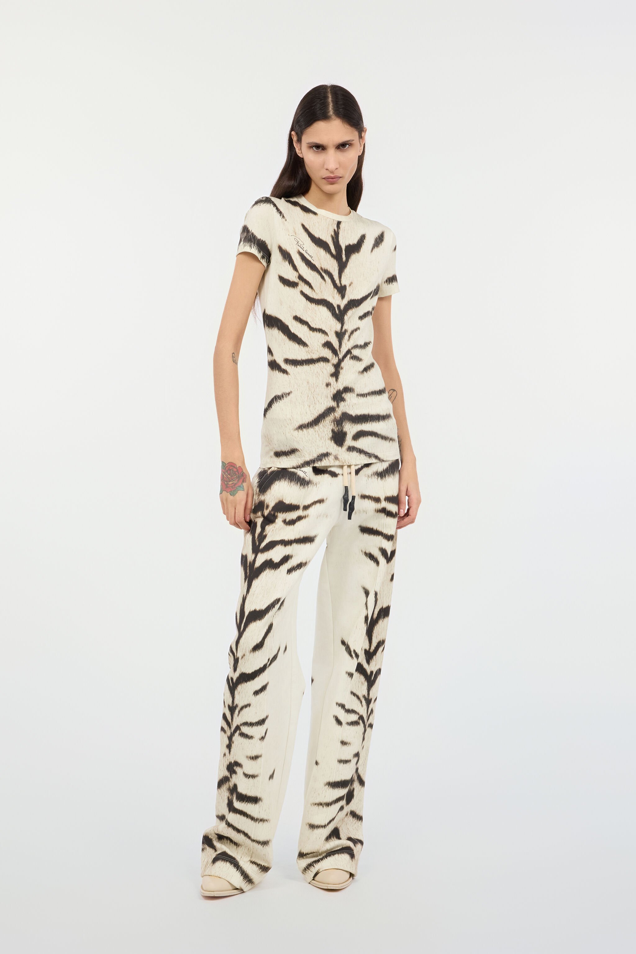 RC T-shirt da donna con stampa Tigresse Bianca OGAT X Roberto Cavalli Nero/Bianco UQT67A-3DA39