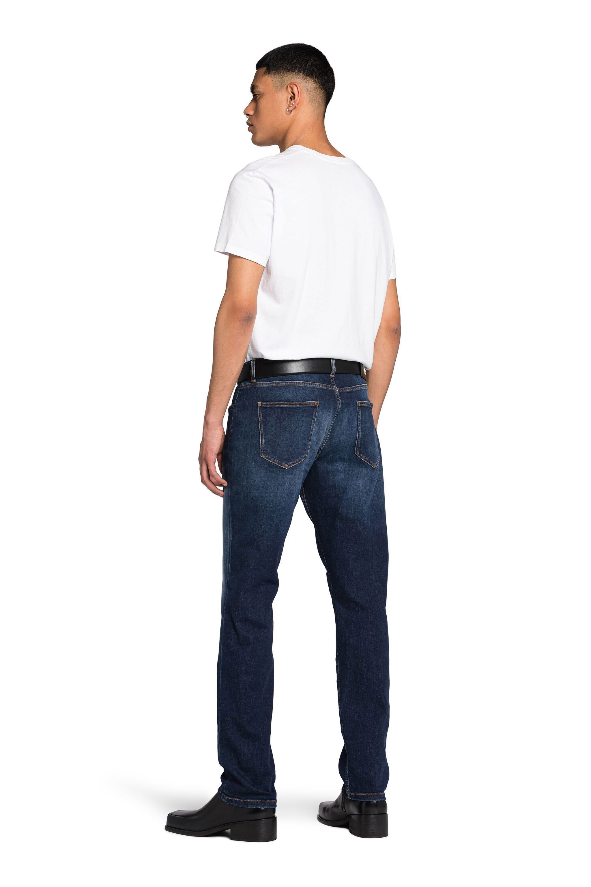 RC Straight-Leg Jeans Dark blue ISJ260-DS005