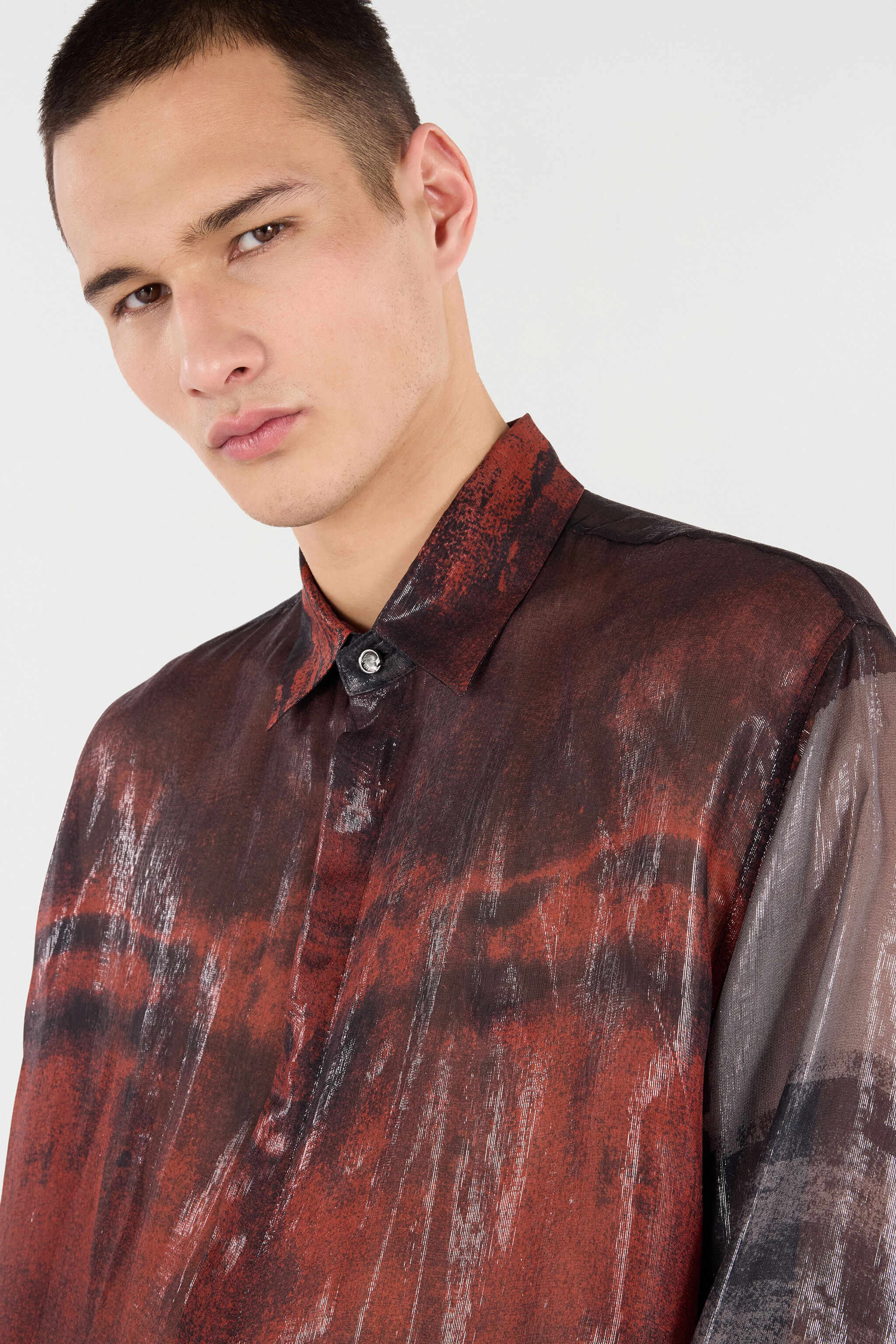 RC Silk Blend Shirt with Garment-Dyed Effect Black/Red VNT725-HXP69