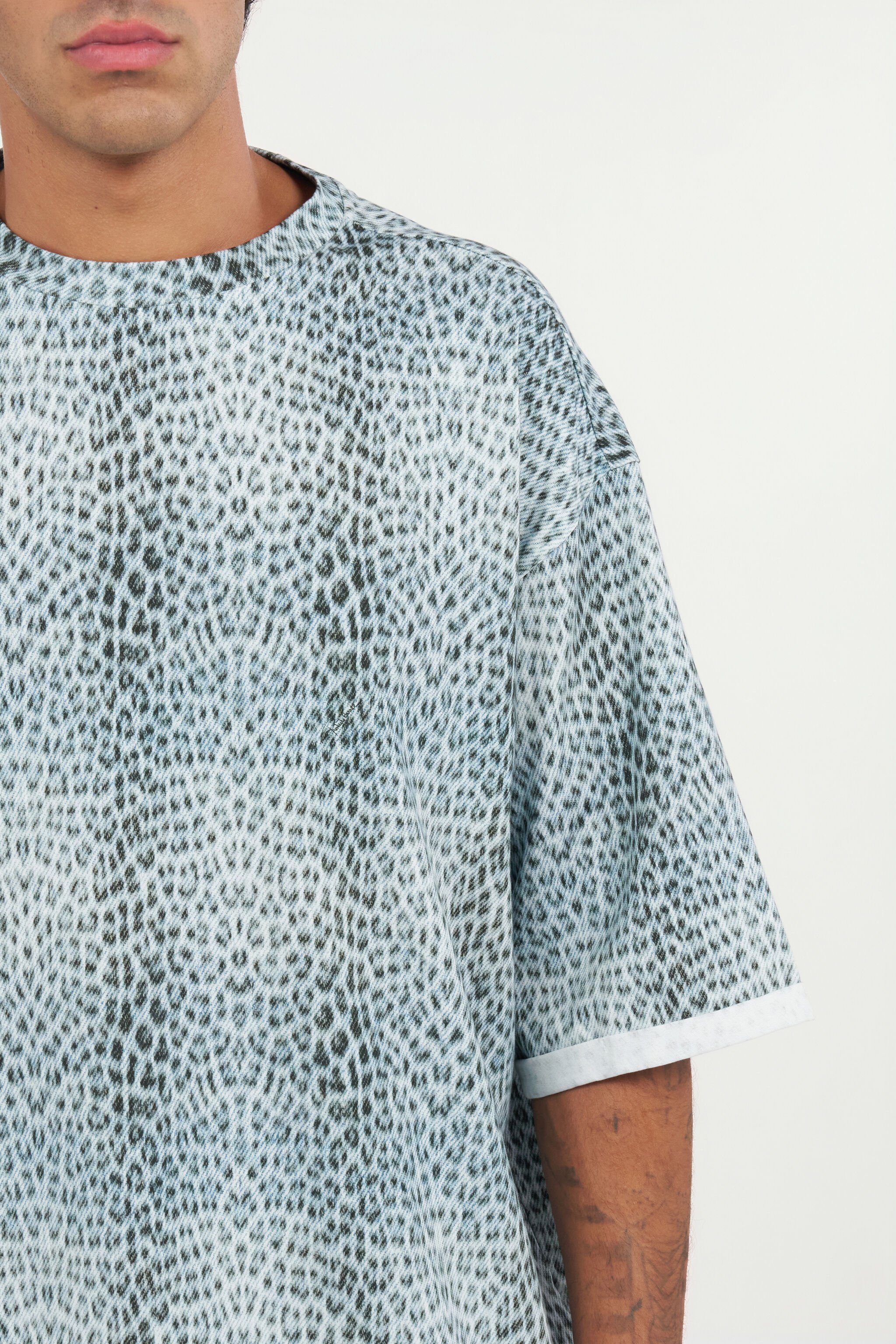 RC T-shirt Oversize con Stampa Baby Jaguar RC T-shirt Oversize con Stampa Baby Jaguar QUIET HARBOUR WNT62B-3PR31