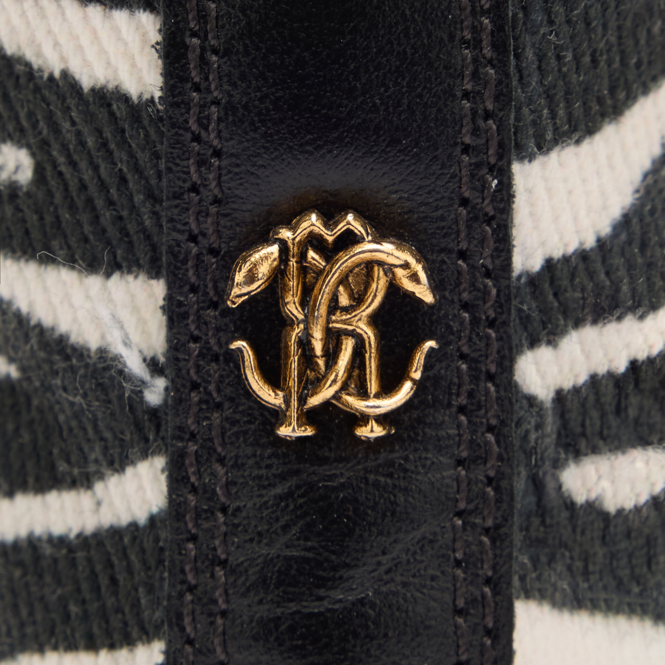 RC High-Top Sneakers With Zebra Print Black/White UKS040-SMC77