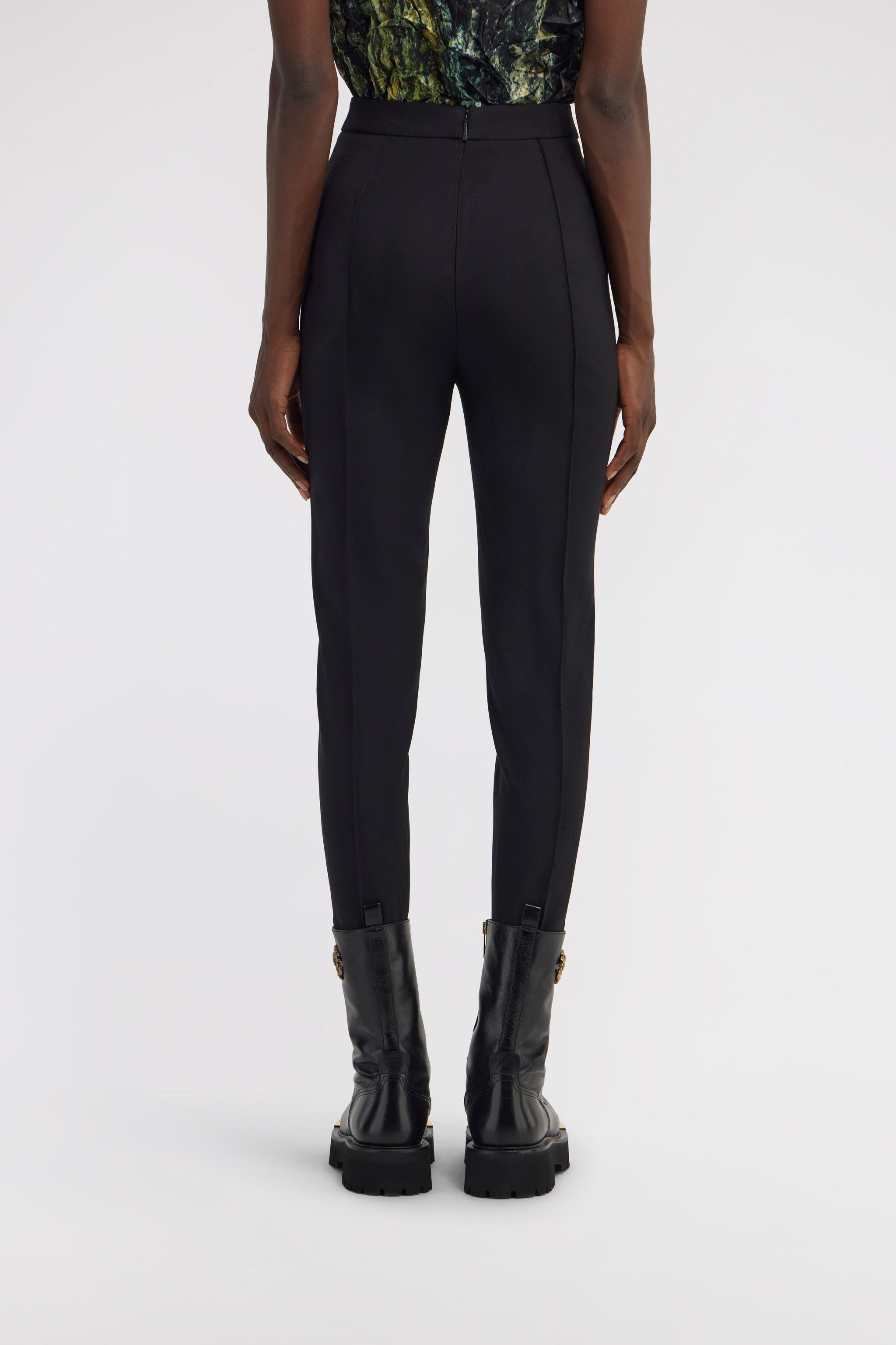 RC Stirrup pants Schwarz TWT204-WP001