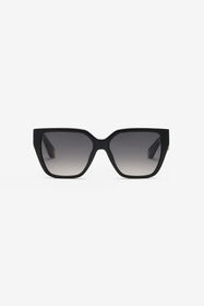 ${brand} Sunglasses with wide and feminine front ${colorDescription} ${masterID}