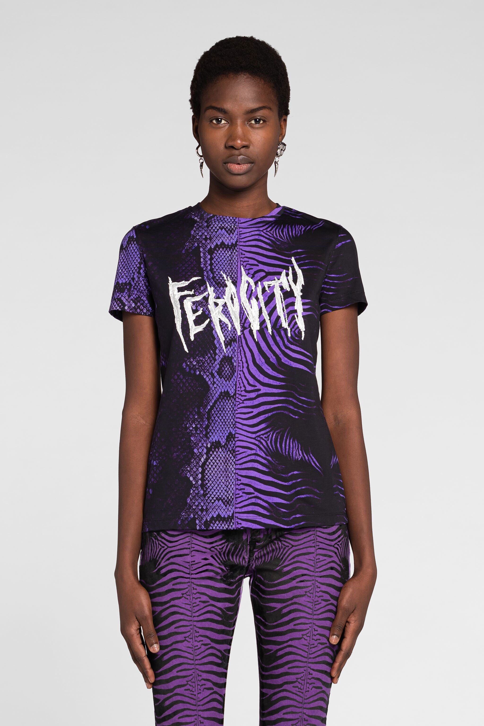 RC Slogan-Print Cotton T-Shirt Purple PQT60A-JD060