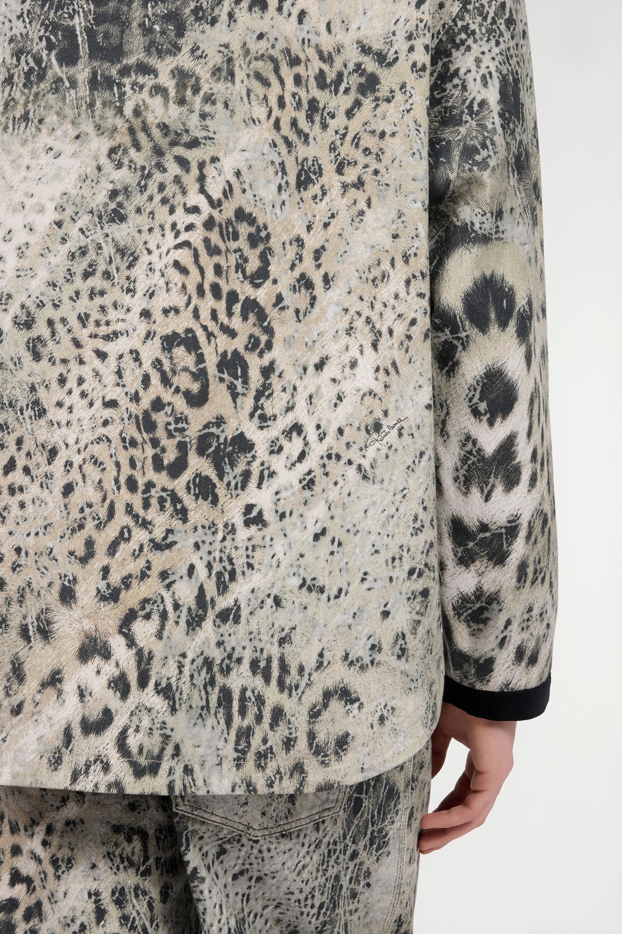 RC Jaguar Print Jacket GREY/BLACK XNT407-EAI31