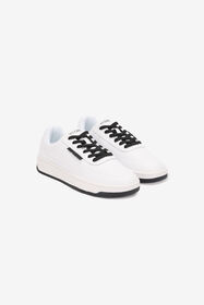 ${brand} Sneakers With Logo ${colorDescription} ${masterID}