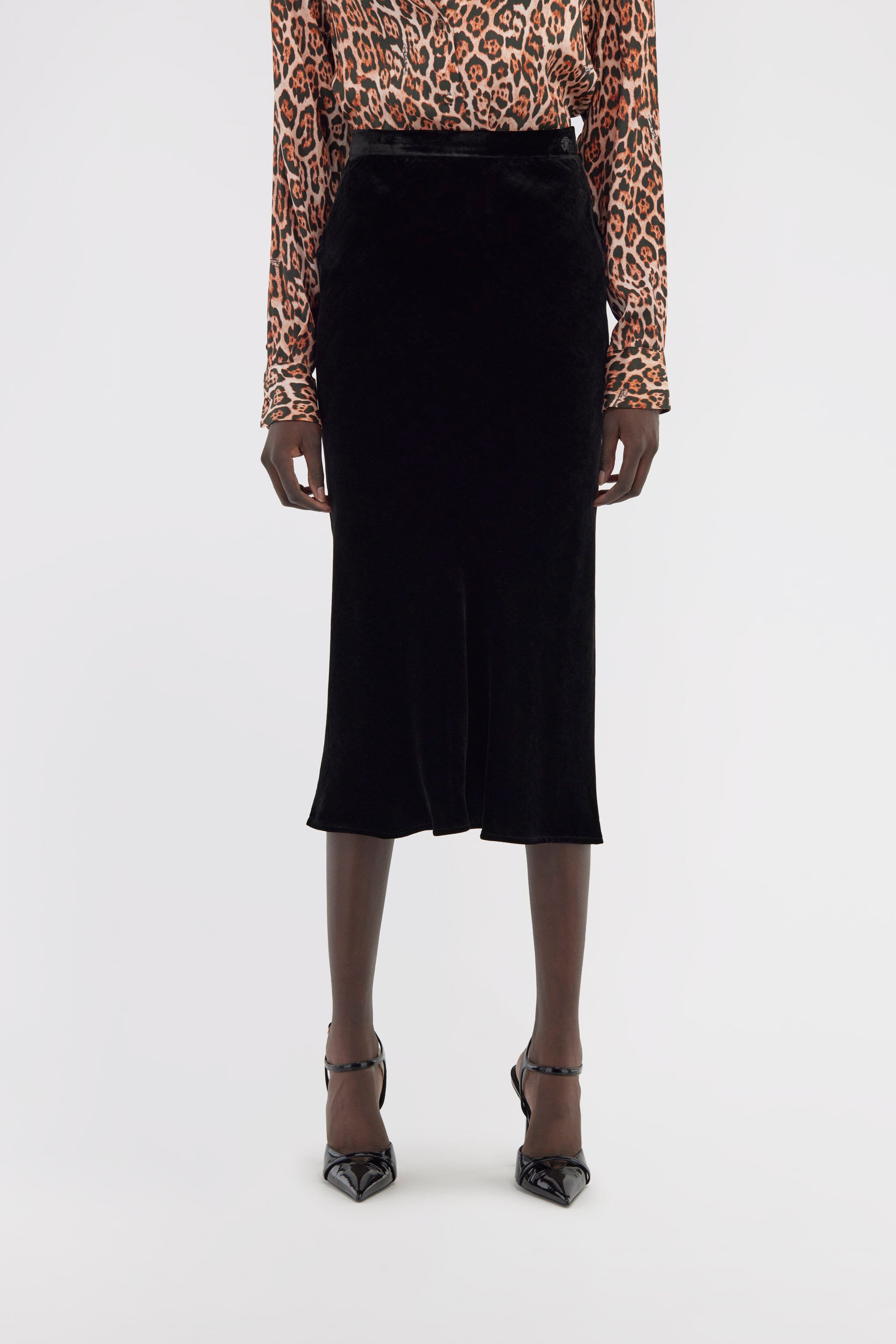 RC Velvet midi skirt Black NOT30B-VL002