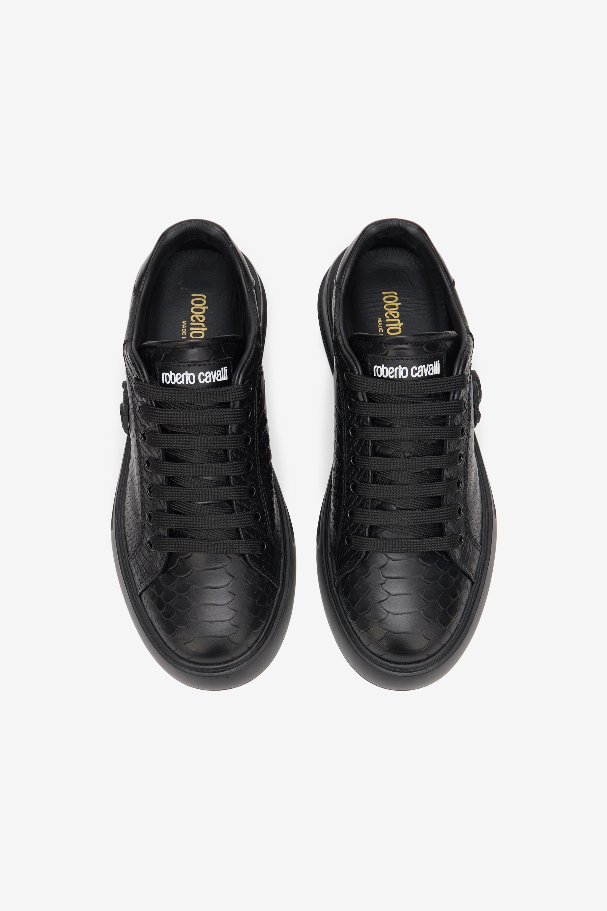 RC Zapatilla Negra Efecto Serpiente Con Monogram RC BLACK SOS00E-PZ004