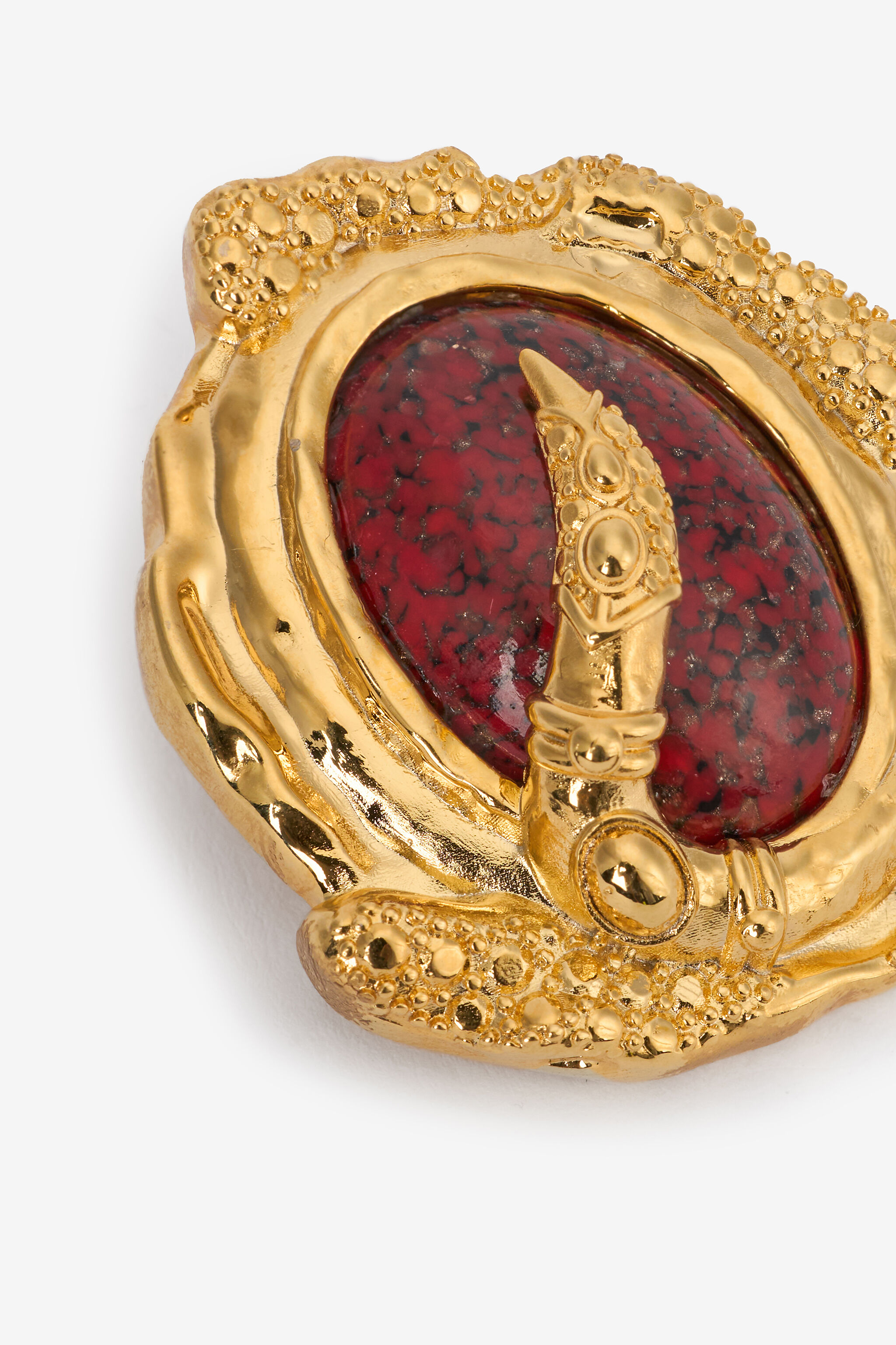 RC Gold Clip-On Earrings with Ruby Stone ORO/RUBINO VWG013-AM081
