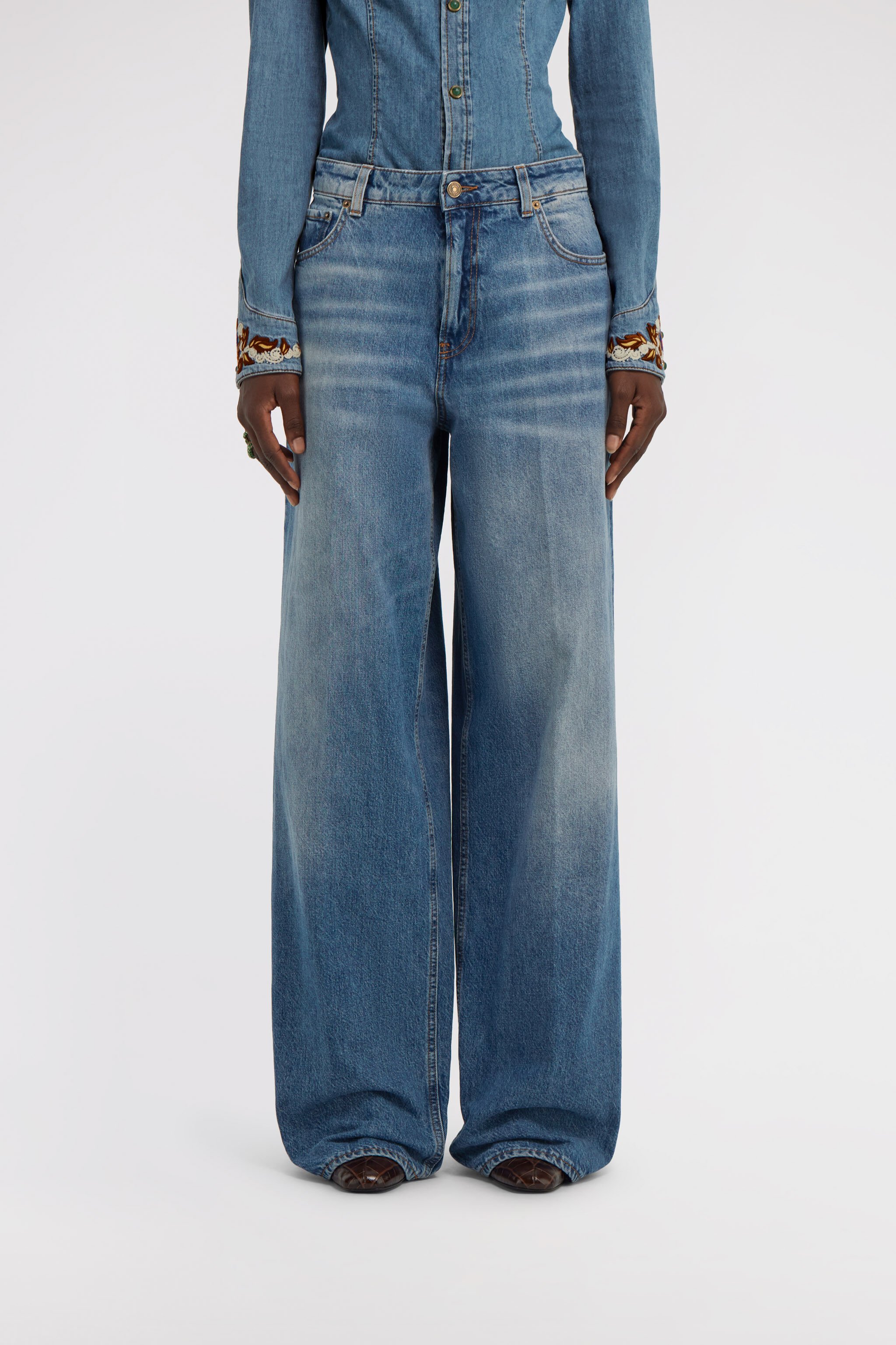 RC Wide leg Jeans Blue TKJ207-DS001