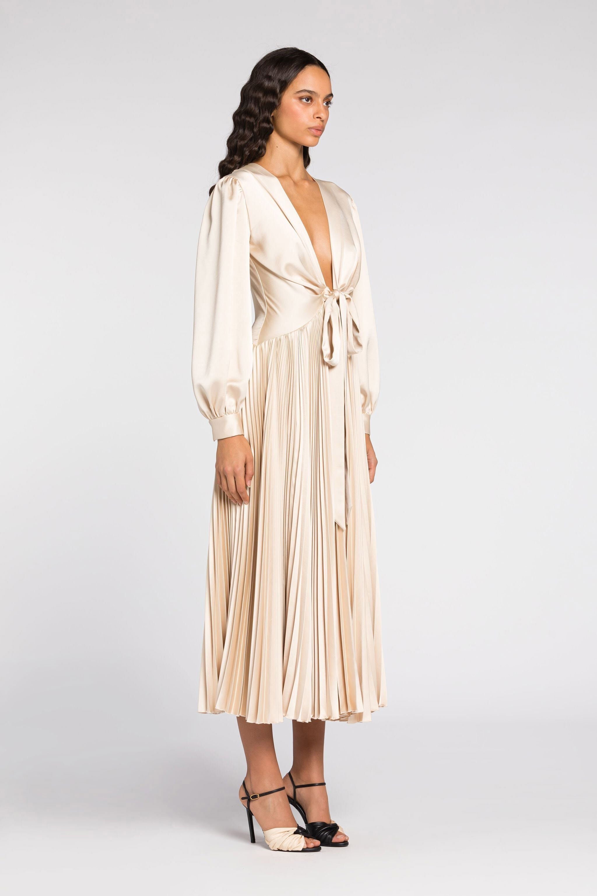 RC Plissee-Kleid Elfenbein QWT128-RD034