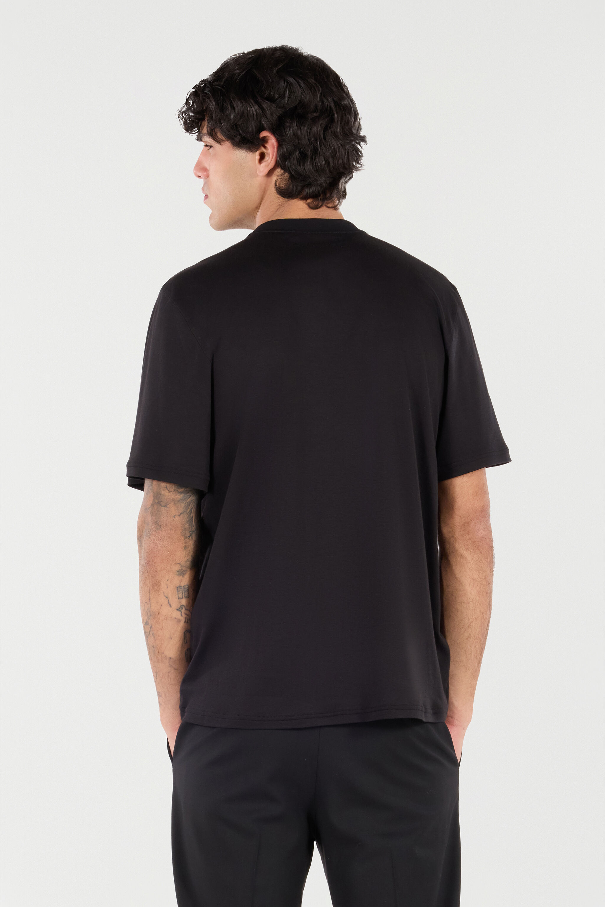 RC T-Shirt with Logo Patch Black VNT61D-JJ080
