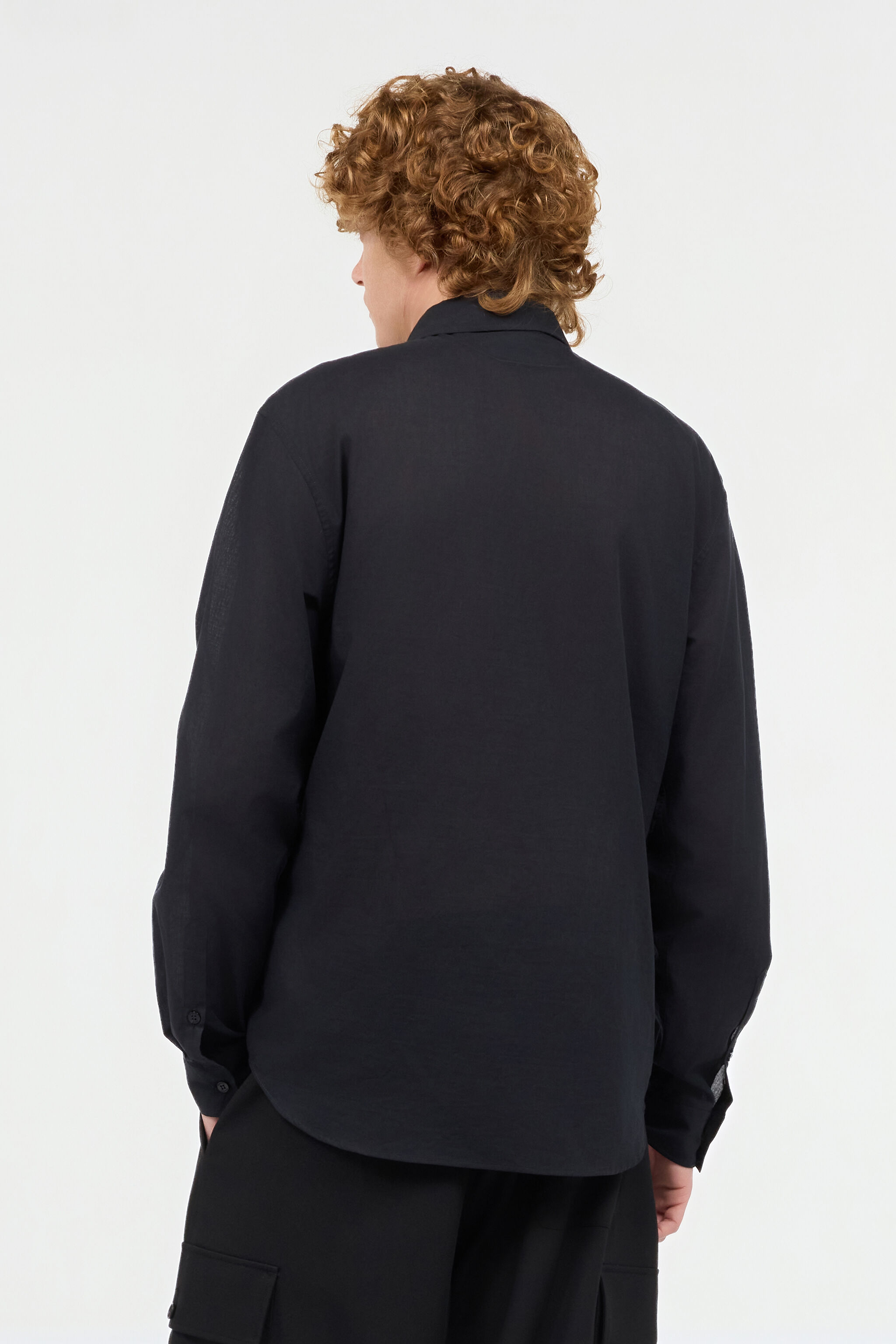 JC Camisa Con Bordado JC Negro UFM010-UF105