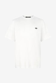 ${brand} T-Shirt with Logo Patch ${colorDescription} ${masterID}