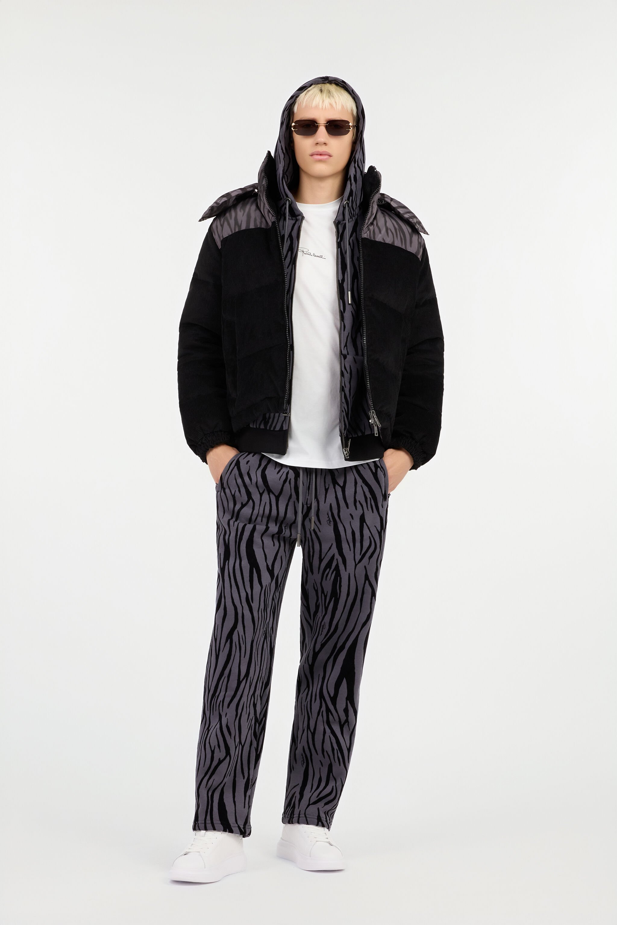 RC Joggers Con Stampa Animalier Floccata RC Joggers Con Stampa Animalier Floccata BLACK ROT20D-5OS30