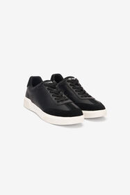 ${brand} Sneakers Mit Durchbrochenem Logo ${colorDescription} ${masterID}