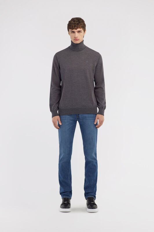 RC Turtleneck sweater with RC Dark gray NOM01C-MQ030