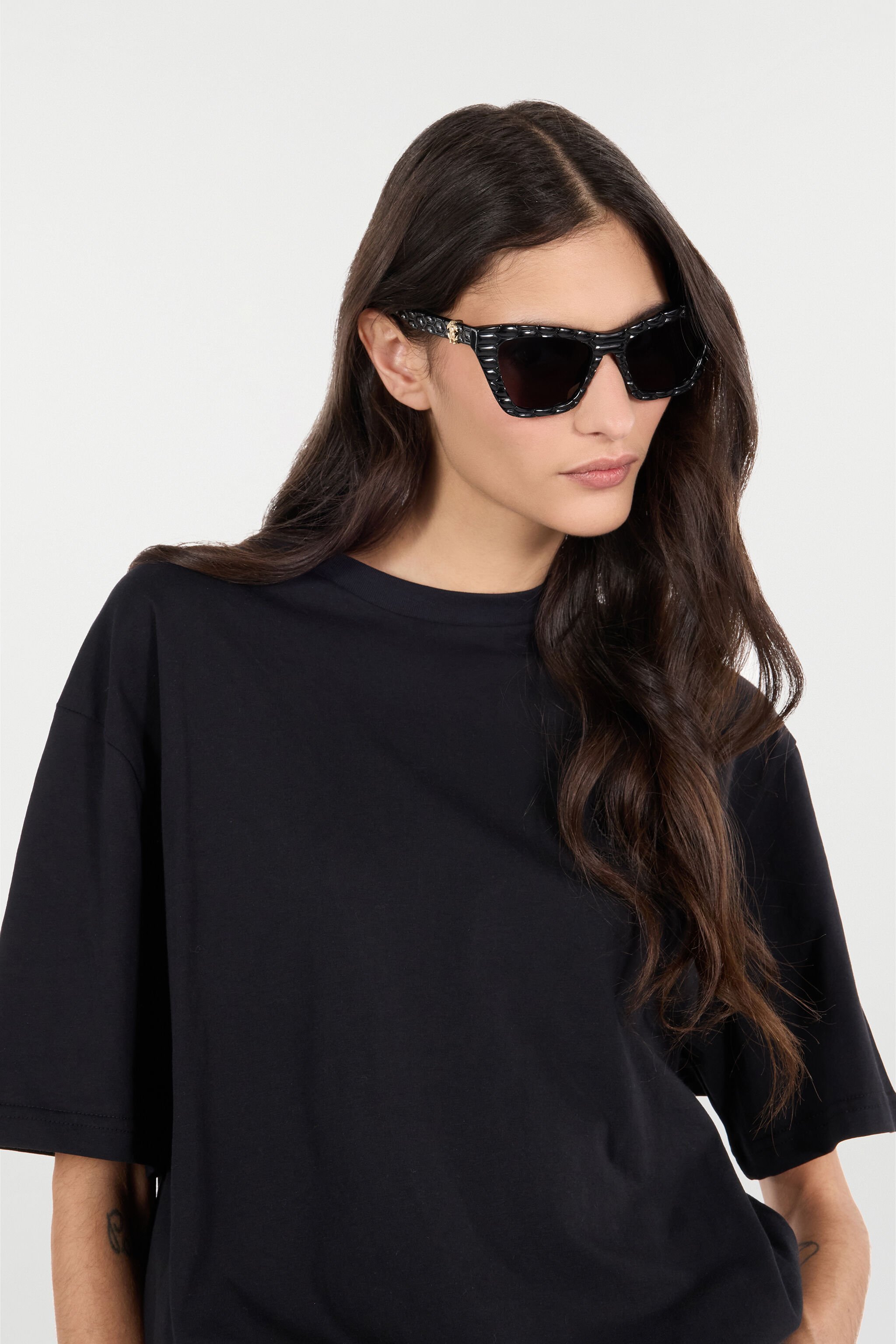 RC Sunglasses with smooth front and matelassè effect on temples Black UALD04-ID199