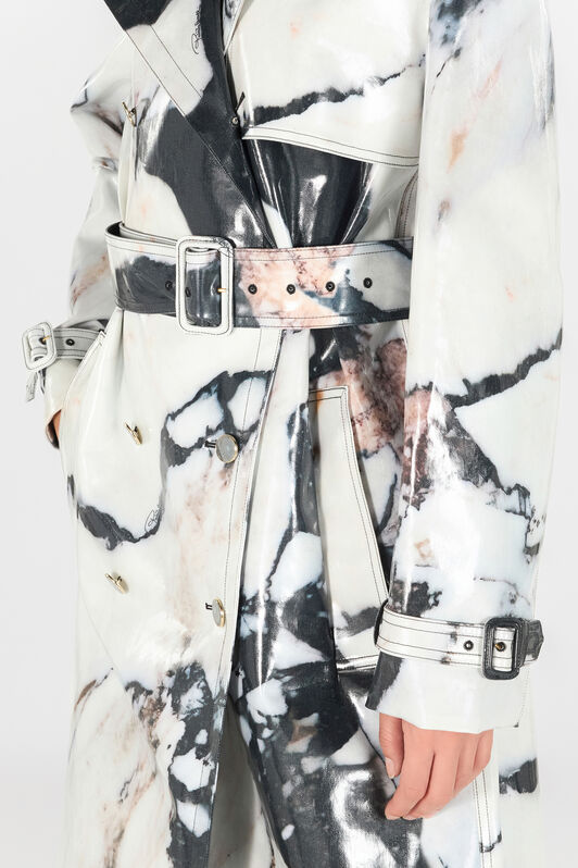 RC Double-breasted trench coat with Marble print Black/White TWT503-KGN18