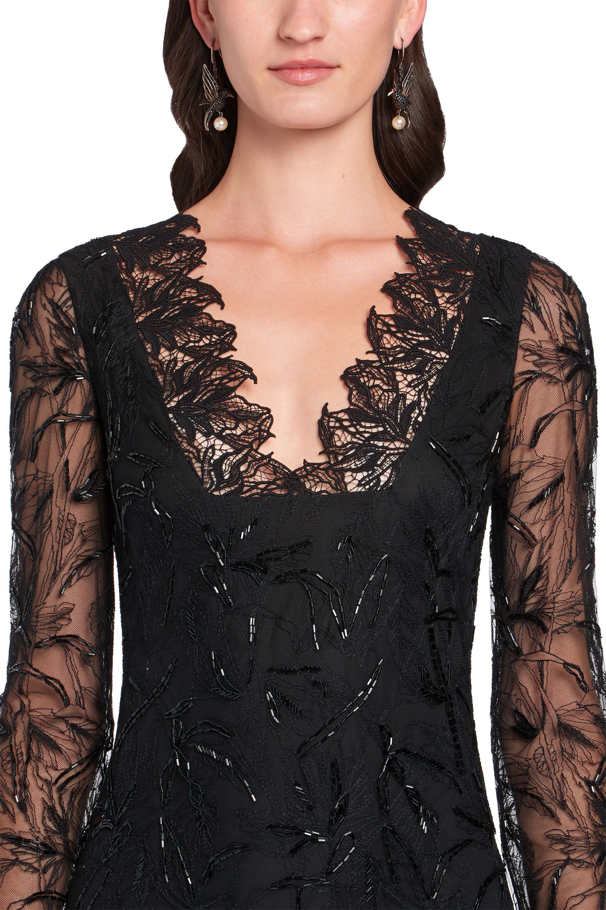 RC Schwarze Robe mit Spitzenlage Schwarz HQR192-RP061