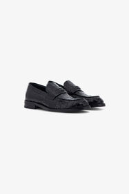 ${brand} Crocodile-effect loafers ${colorDescription} ${masterID}