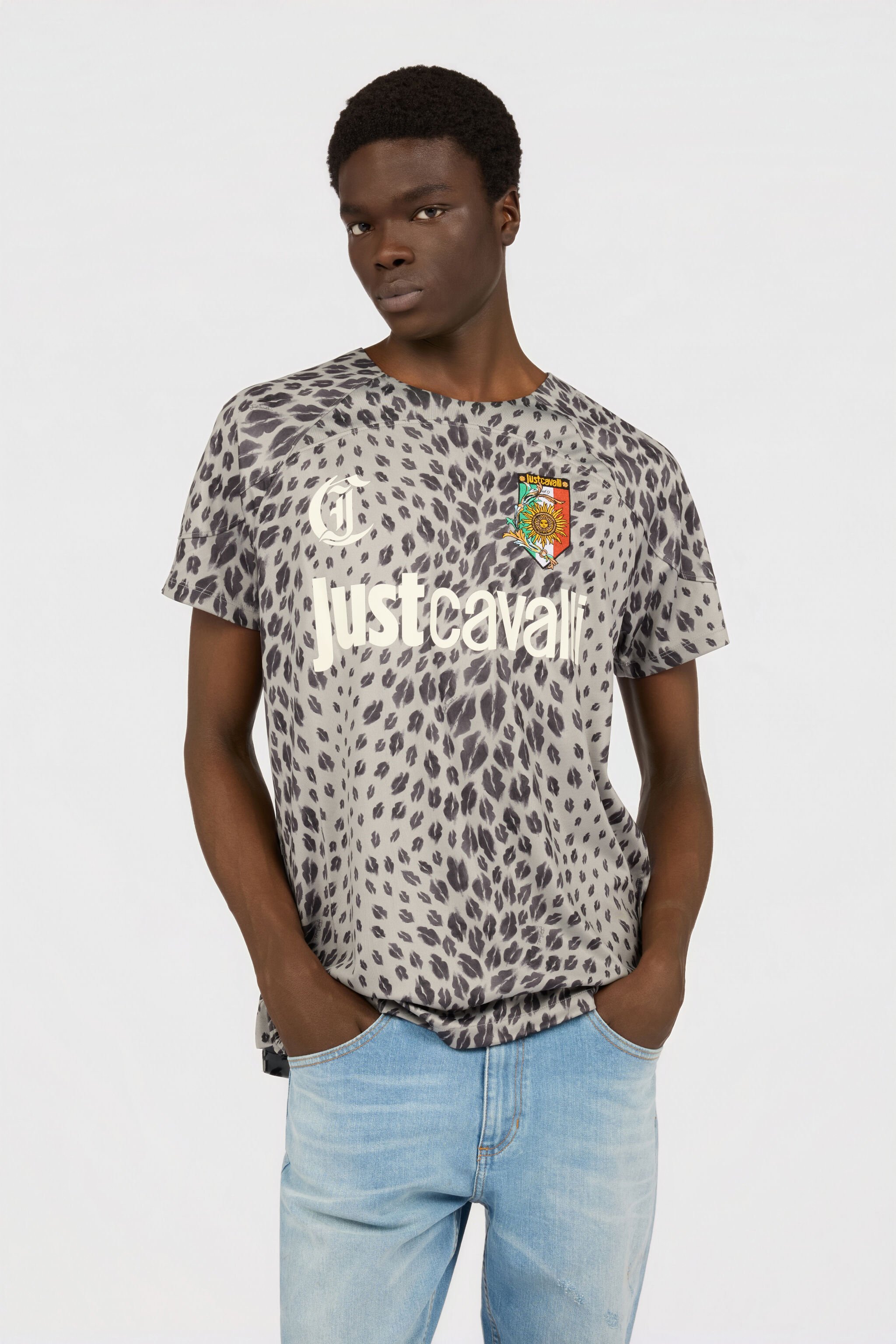 JC T-Shirt Imprimé The Jaguar Kiss JC T-Shirt Imprimé The Jaguar Kiss 899 BLACK + 833 SEDO WFT053-WF083