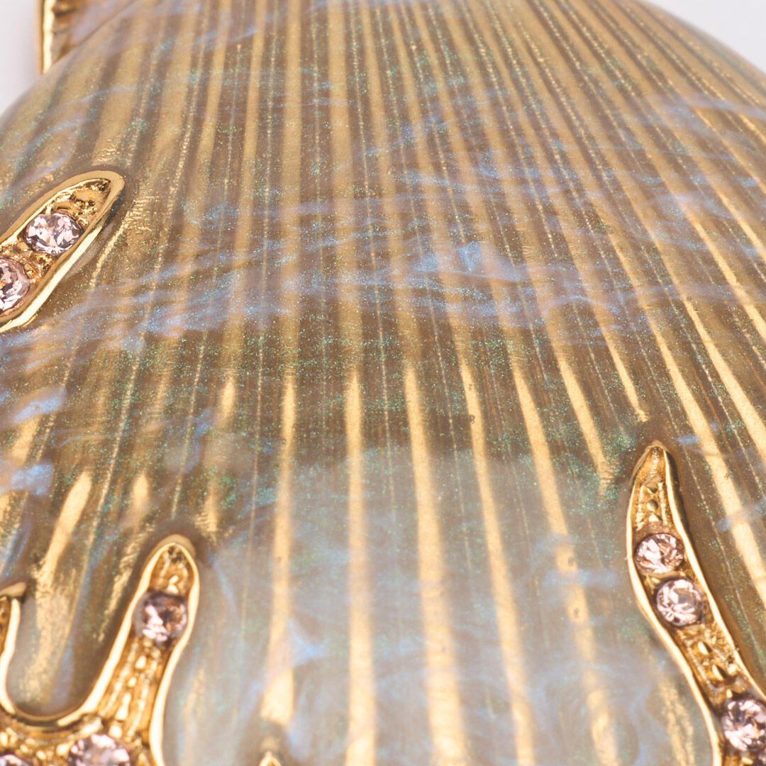 RC Necklace With Shell Pendant Gold UWG017-AM072