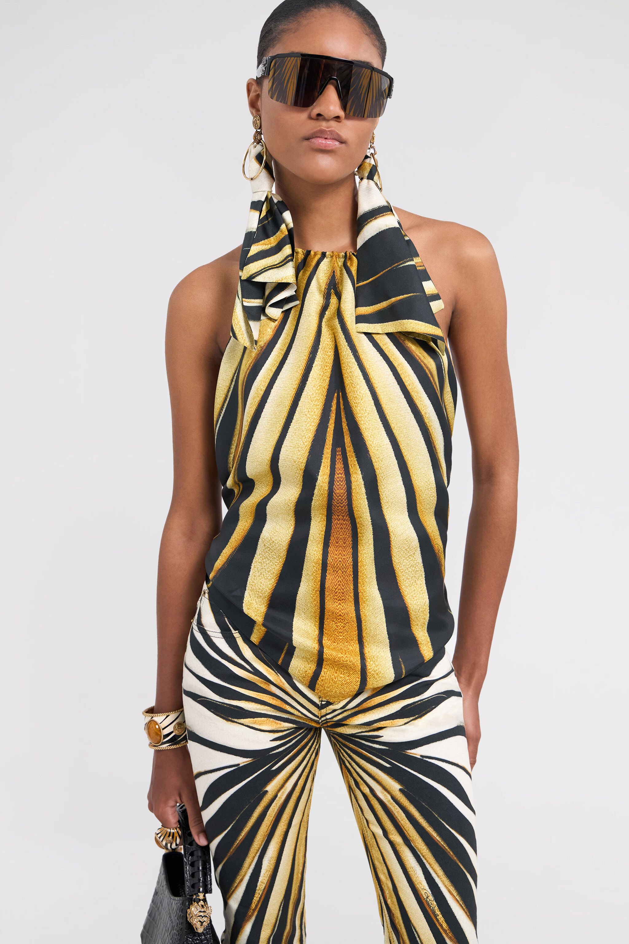 RC Top Halter De Seda Con Estampado Ray Of Gold Oro TKT601-4QM33