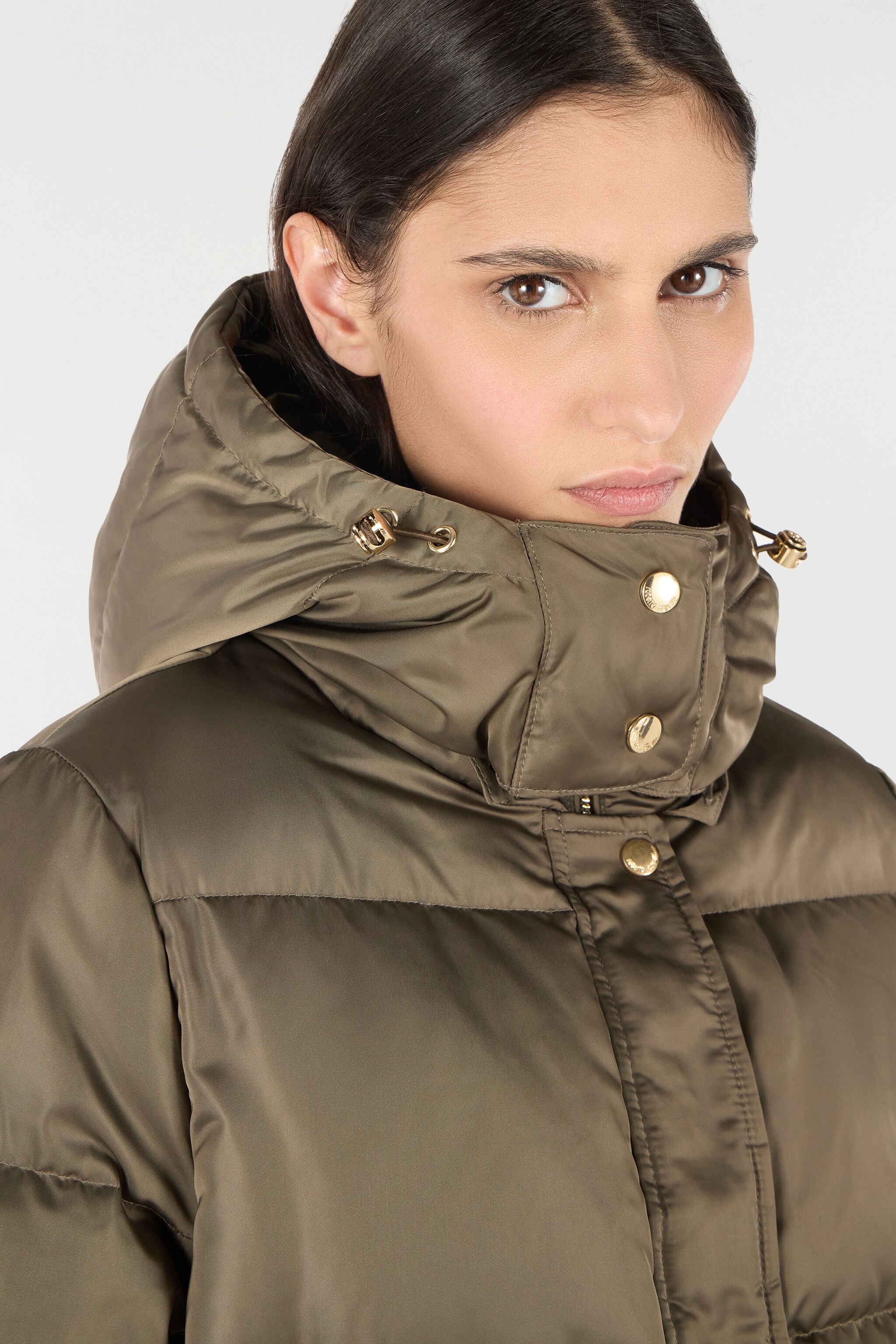 RC Braune Daunenjacke MILITARY GREEN OOT40L-SBO03