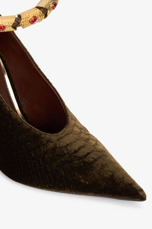 RC Brown Pumps With Strap RC Brown Pumps With Strap Brown VWS007-VL356