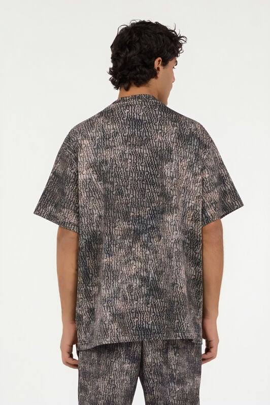 JC T-Shirt mit verwaschenem Effekt und Allover-Lettering JC T-Shirt mit verwaschenem Effekt und Allover-Lettering 899+316 VFT040-VF084