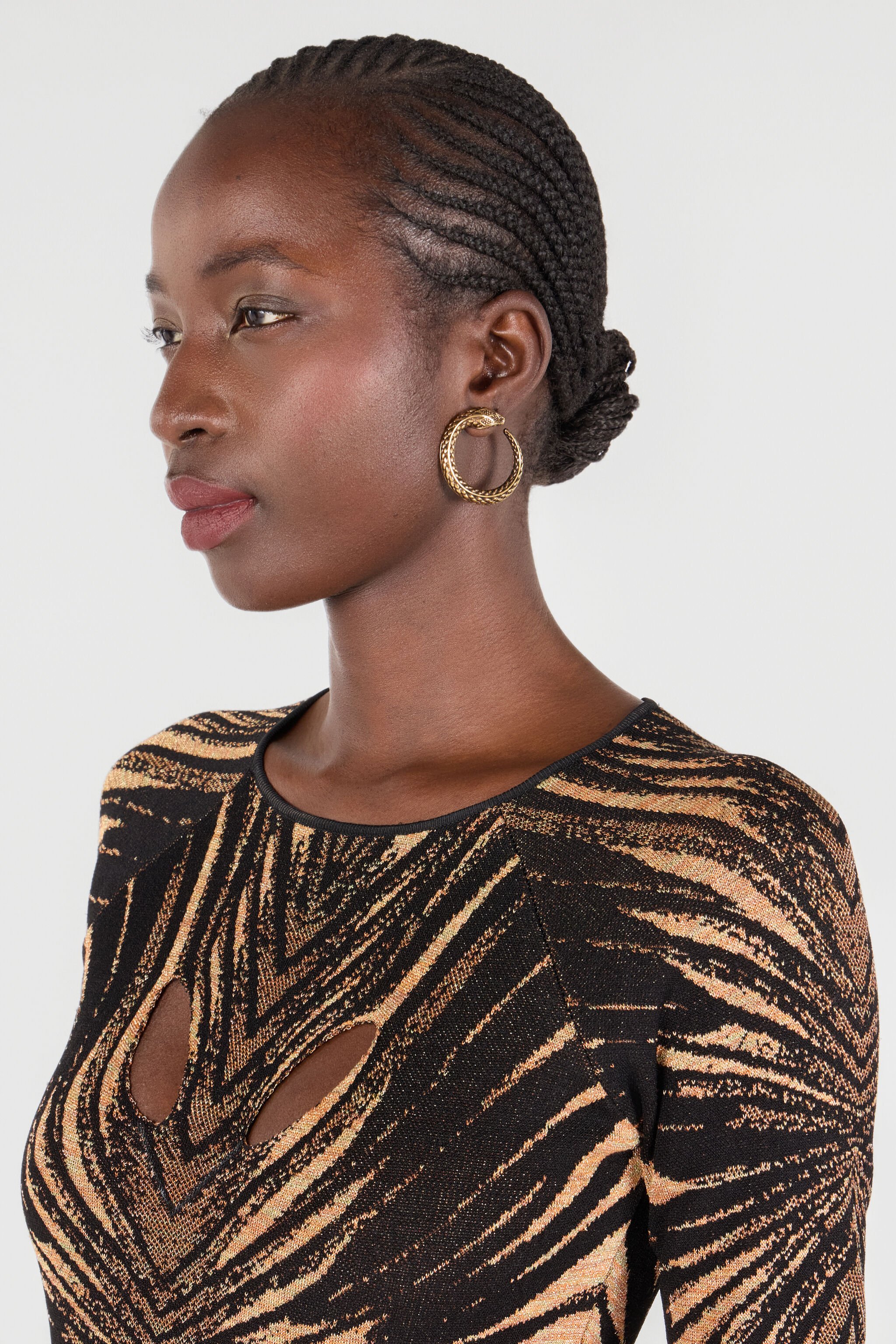 RC Snake Earrings Gold UKG007-AM001