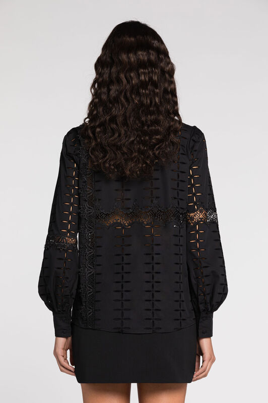 RC Cut.out embroidered shirt Black QKT701-CH030