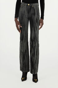${brand} Black Denim Jeans With A Streak Effect ${colorDescription} ${masterID}