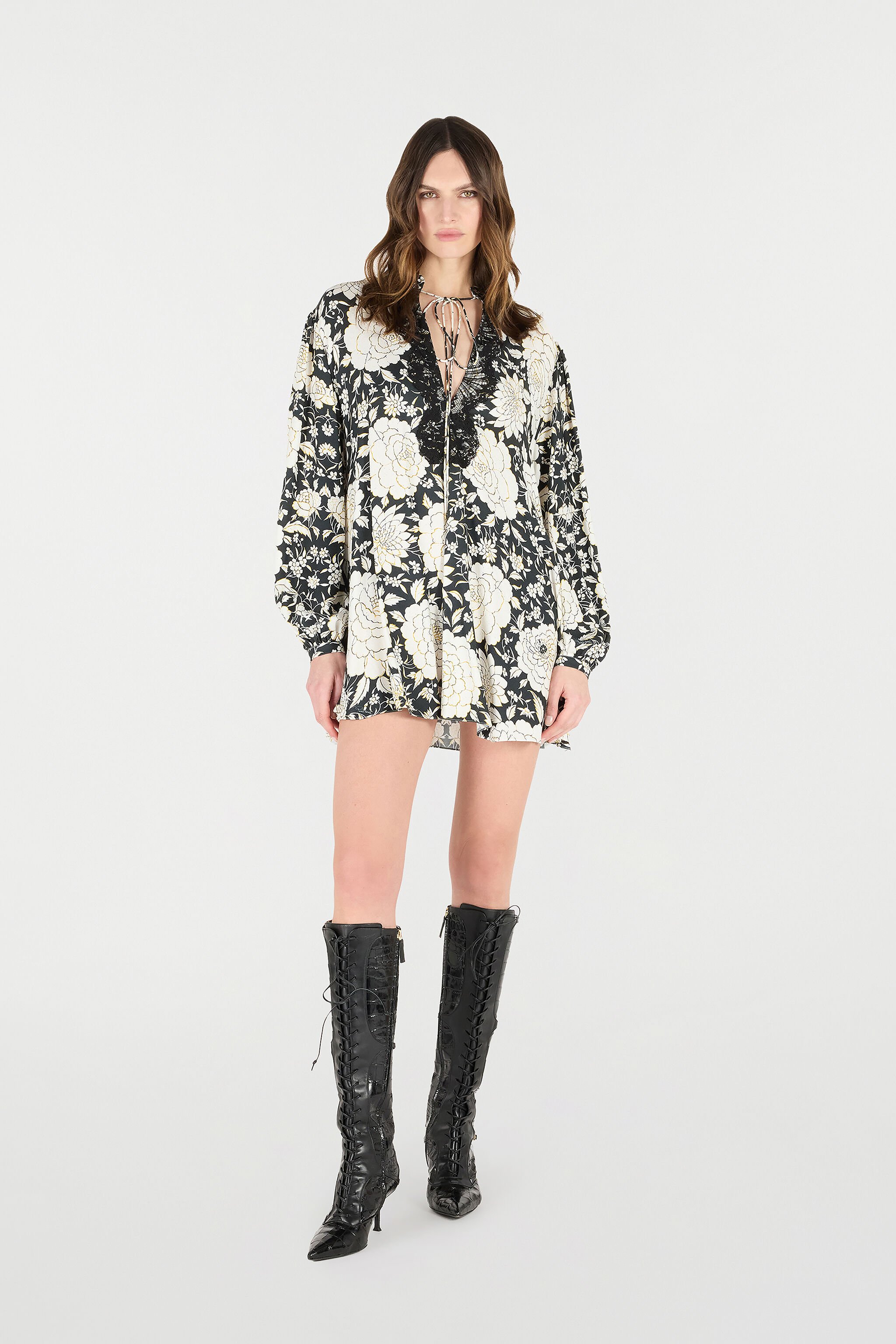 RC Mini Dress with Floral Print and Lace Black/White VQT134-LXP71