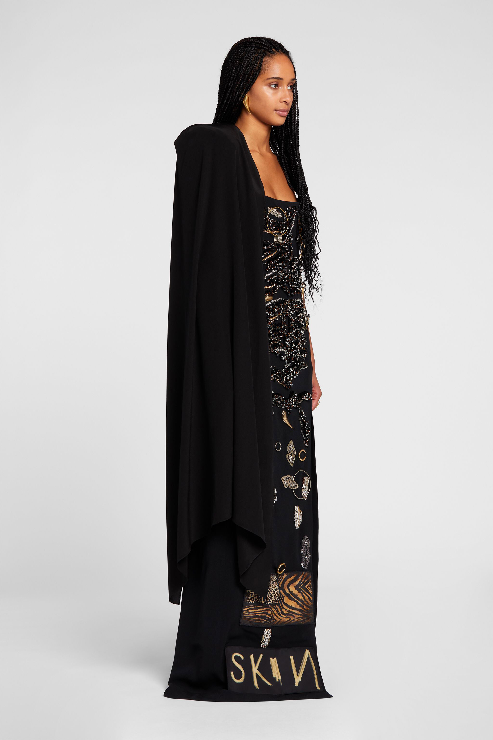 RC Robe longue ornée de cristaux Noir NQR143-HR005