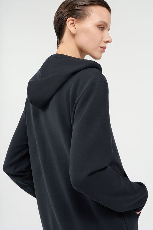 RC Black Logo Sweatshirt BLACK QOT66B-CF054