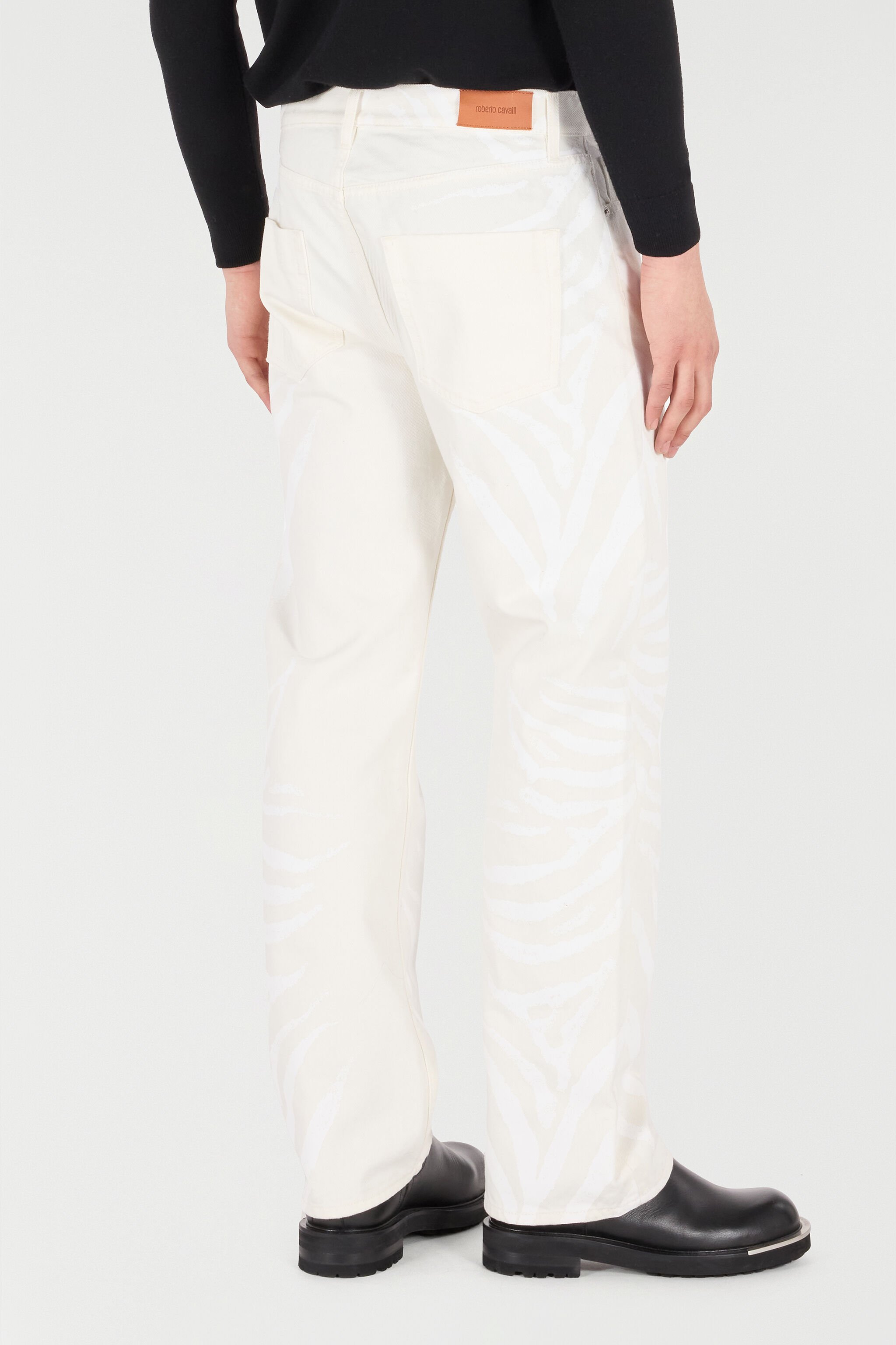 RC Pantalón Cinco Bolsillos Estampado Zebra Blanco URJ206-VMN73