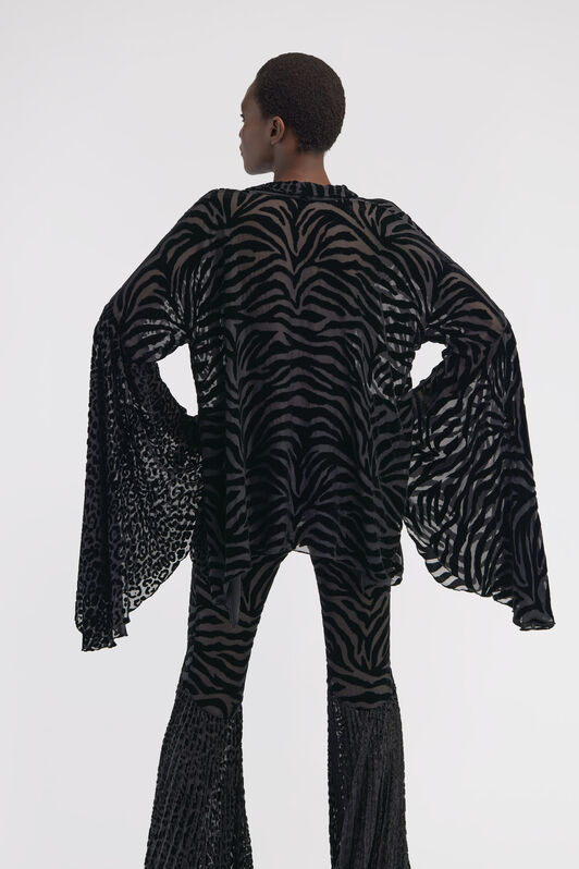 RC Bell-sleeve shirt RC Bell-sleeve shirt Black RWT701-VL040